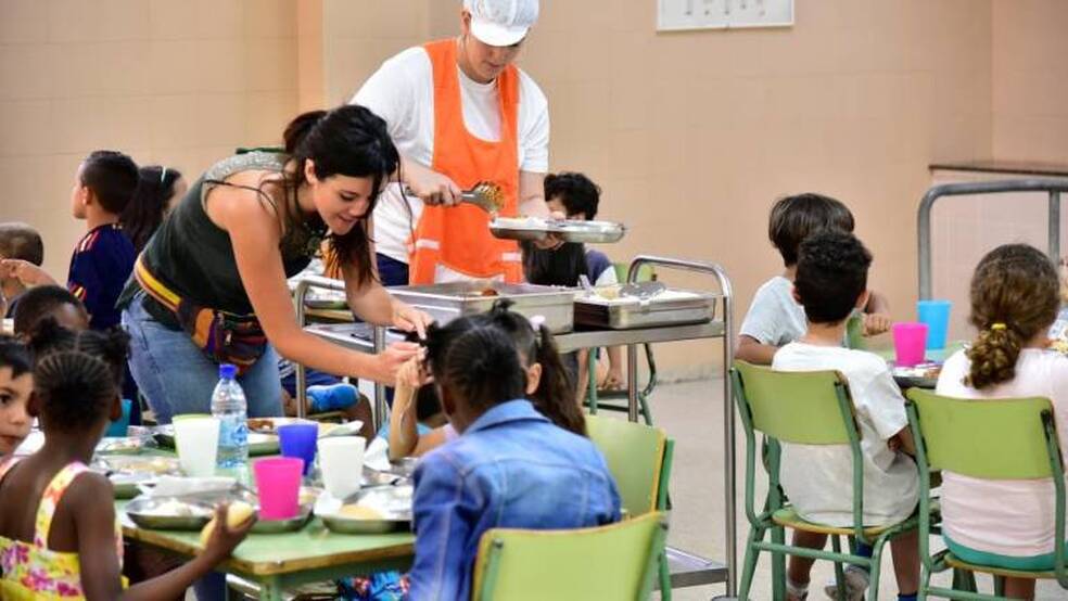 Indemnizan A Un Centenar De Empresas De Servicio Escolar Canarias