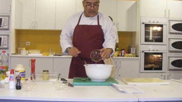 Curso de cocina con Felo Botello para los empleados de ...