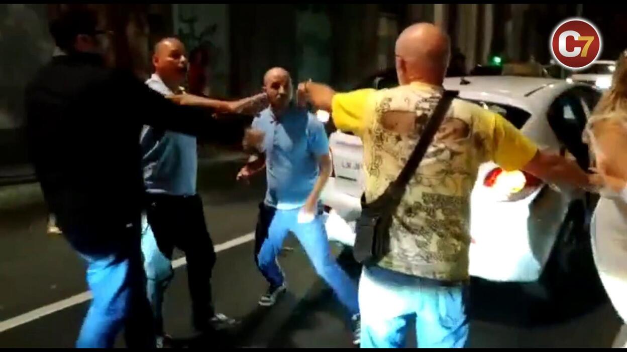 pelea-en-taxi_thumb_4713145_20190301095718--1248x702.jpg