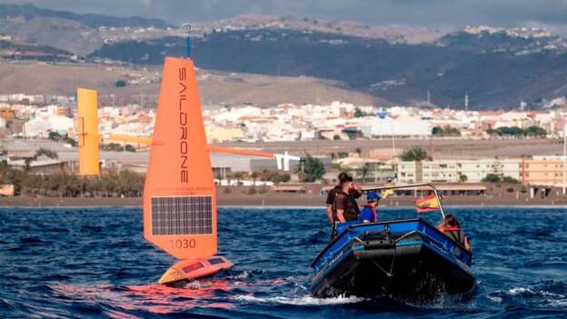 Dos veleros robotizados miden la huella del cambio climático en el Atlántico