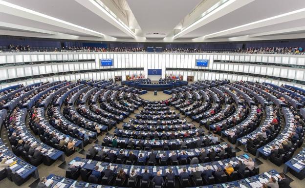 Parlamento Europeo, durante un plenario en una imagen de archivo./