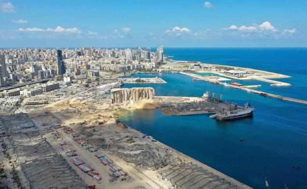 Estado del puerto de Beirut meses después de la explosión./AFP