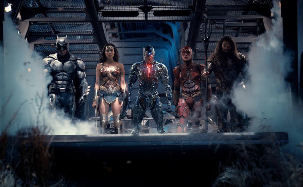 Batman, Wonder Woman, Cyborg, Flash y Aquaman, en 'La liga de la justicia de Zack Snyder'.