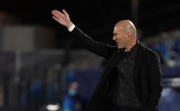 Zinedine Zidane, durante el Real Madrid-Atalanta./EFE