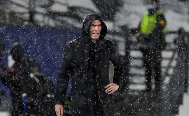 Zinedine Zidane, durante el Real Madrid-Chelsea./AFP