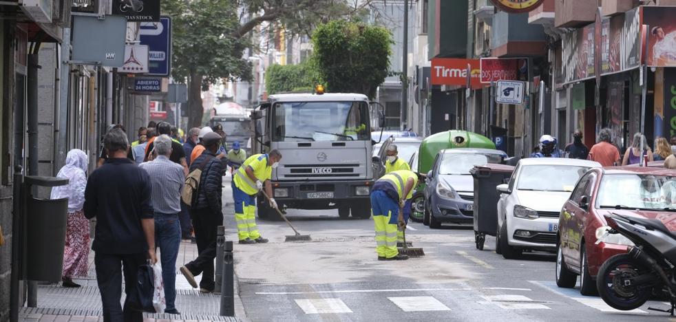 Trabajadores de Limpieza proponen declarar el servicio esencial para cubrir las plazas vacantes - Vimarsana News