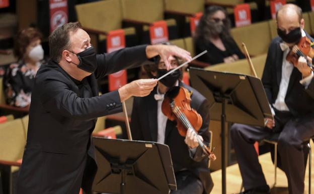 La Orquesta Filarmónica despide a su jefa de producción artística