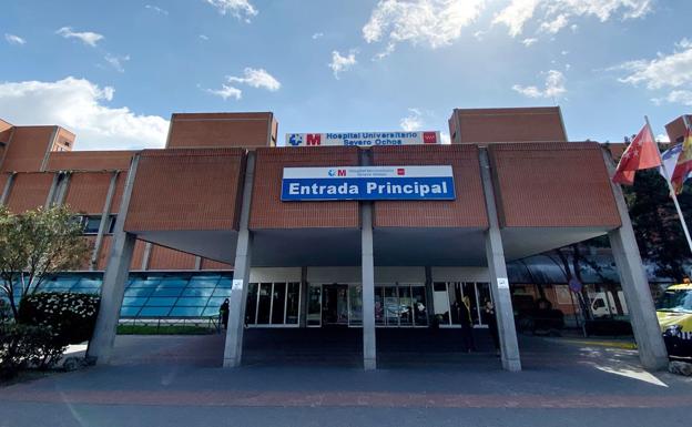 Entrada del hospital Severo Ochoa de Leganés. 