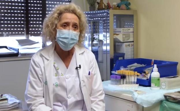 Carmen Carbone, enfermera que puso hace un año la primera vacuna contra la covid-19 en España.