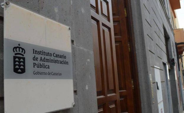 Canarias recibe 2,7 millones para formar al personal público
