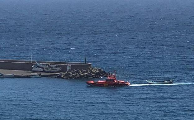 Rescatan dos pateras con 63 inmigrantes en aguas de Gran Canaria