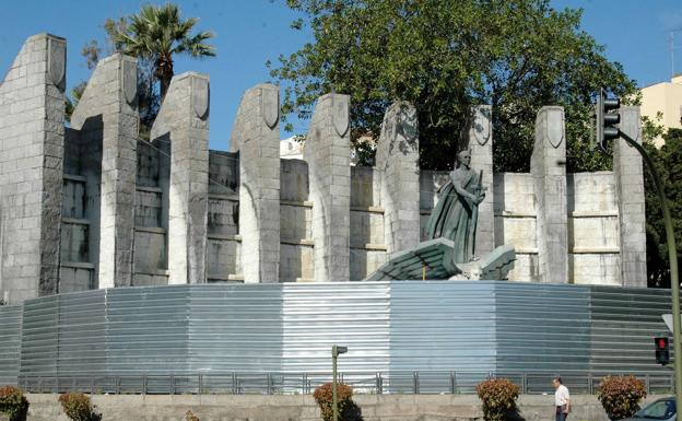 Foto de archivo del monumento El Ángel de la Paz con el que se quiso honrar al dictador Franco. /C7