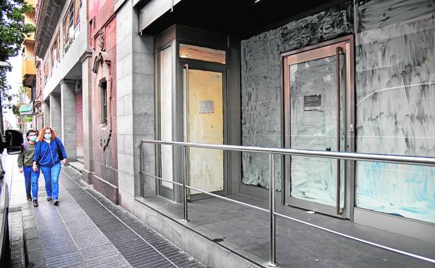 El ajuste bancario sigue en Canarias con el cierre de oficinas y la salida de personal