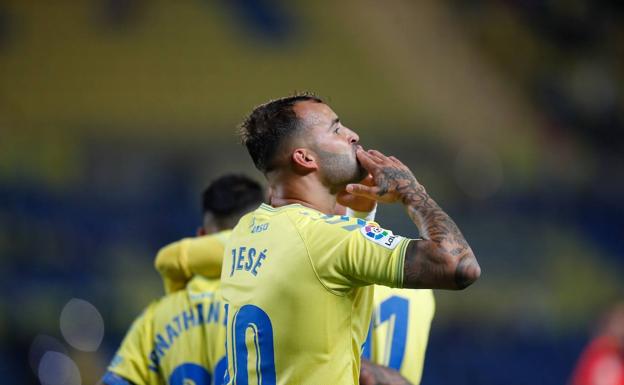 Jesé celebrates his goal against Málaga last Friday. 