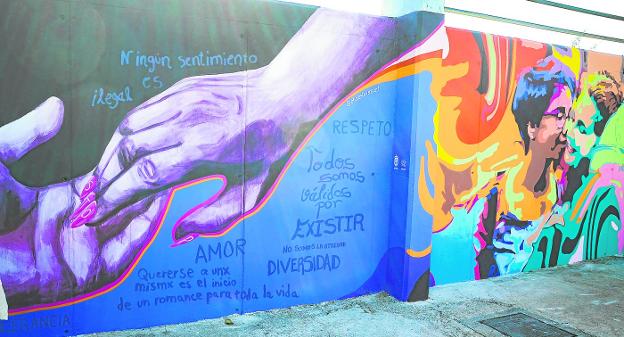 Imagen del mural en la zona exterior del auditorio del parque de San Juan. /Cober