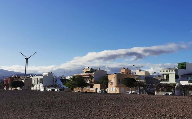 Canarias luce hoy cielos despejados o con pocas nubes. /Arcadio Suárez