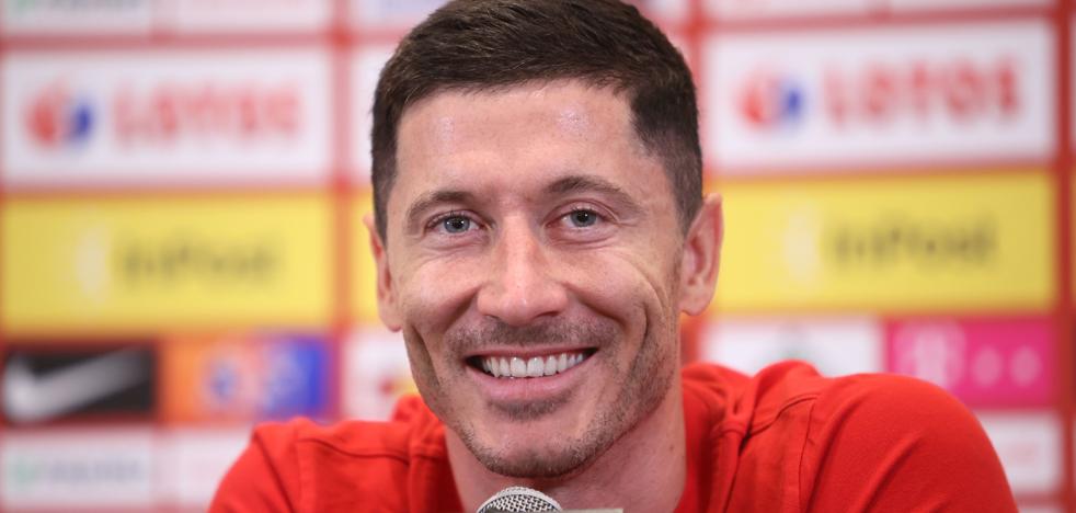 Barça will sell merchandising and television rights to sign the rebel Lewandowski