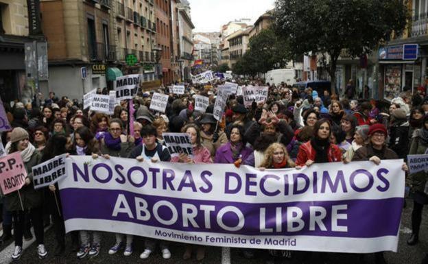 Archive image of a demonstration in favor of abortion held in Madrid. 
