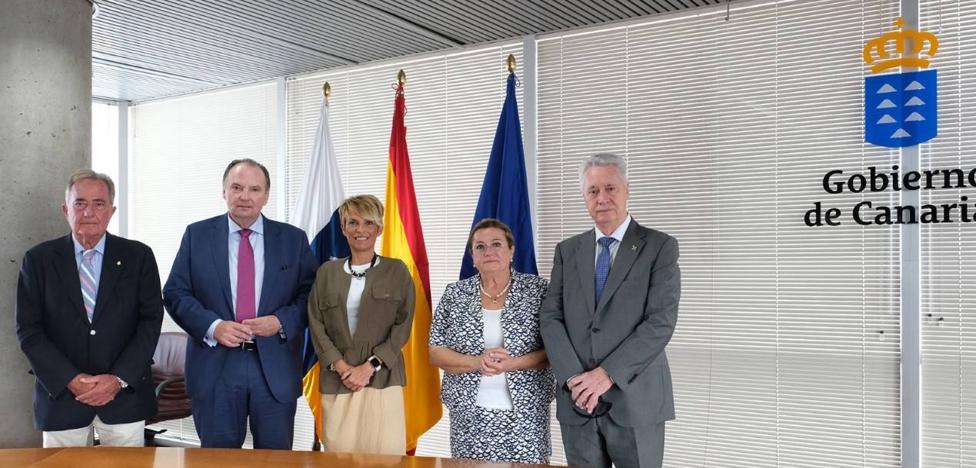 The Gran Canaria Chamber of Commerce promotes the advantages offered by the island