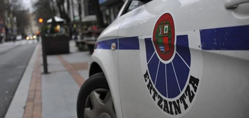 A man arrested in Vizcaya after stabbing his ex-partner