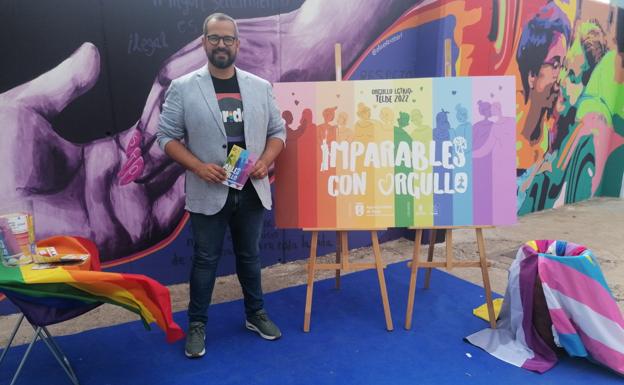Jonay López, el concejal de Políticas de Igualdad, en la presentación de 'Imparables con Orgullo'. /C7