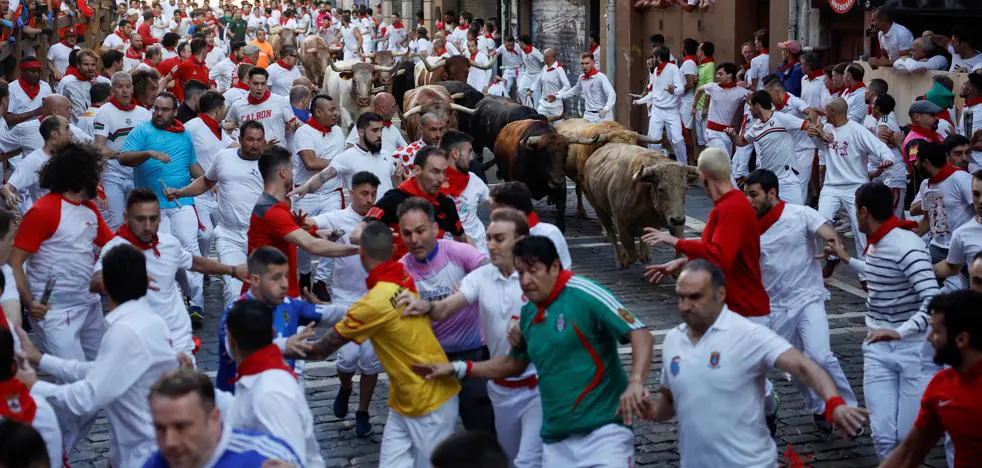 This has been the first running of the bulls of San Fermín 2022