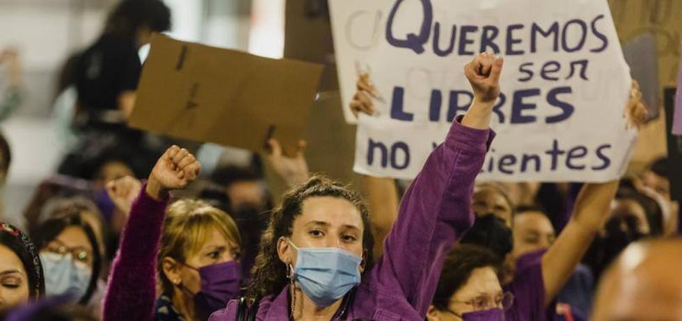 Concentration of revulsion for the sexist murder perpetrated in Tenerife