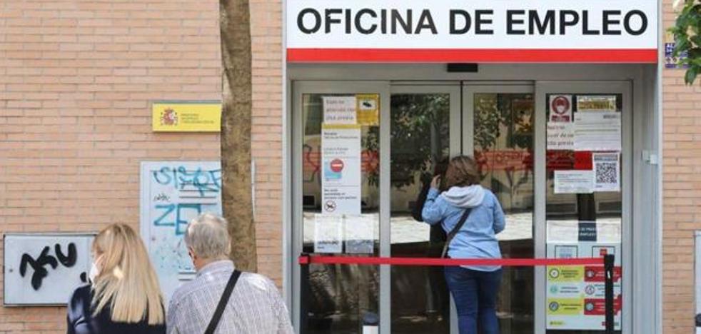 Unemployment rises in the Canary Islands by 1,193 people in July
