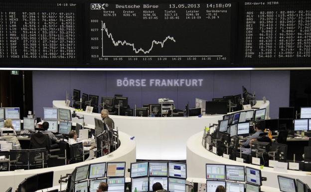 Inversores en la Bolsa alemana. 