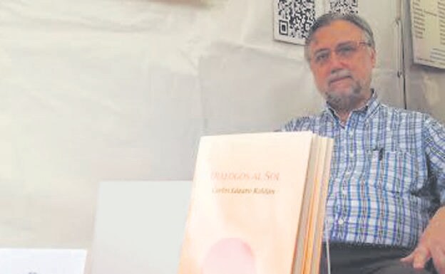 El acusado Carlos Lázaro Roldán, en una imagen de archivo durante la presentación de uno de sus libros. 