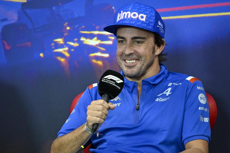Fernando Alonso durante una comparecencia esta semana en el Gran Premio de Bélgica. /EP