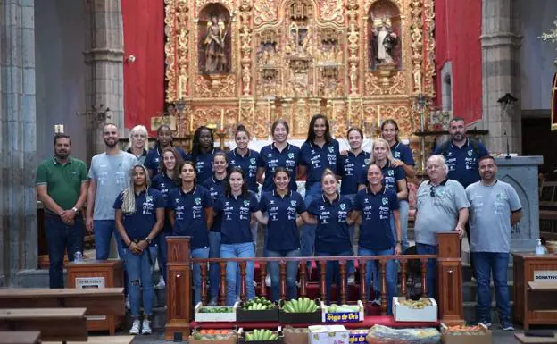 Squad of Rocasa Gran Canaria in the Church of San Juan de Telde. 