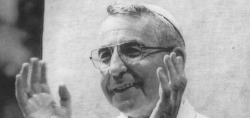 Francis will beatify John Paul I, the Pope of the 33 days, on Sunday