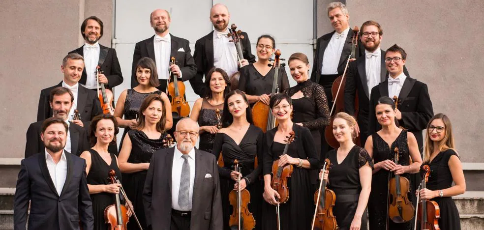 Sinfonietta Cracovia stars in the opening concert of the 16th Fimucité