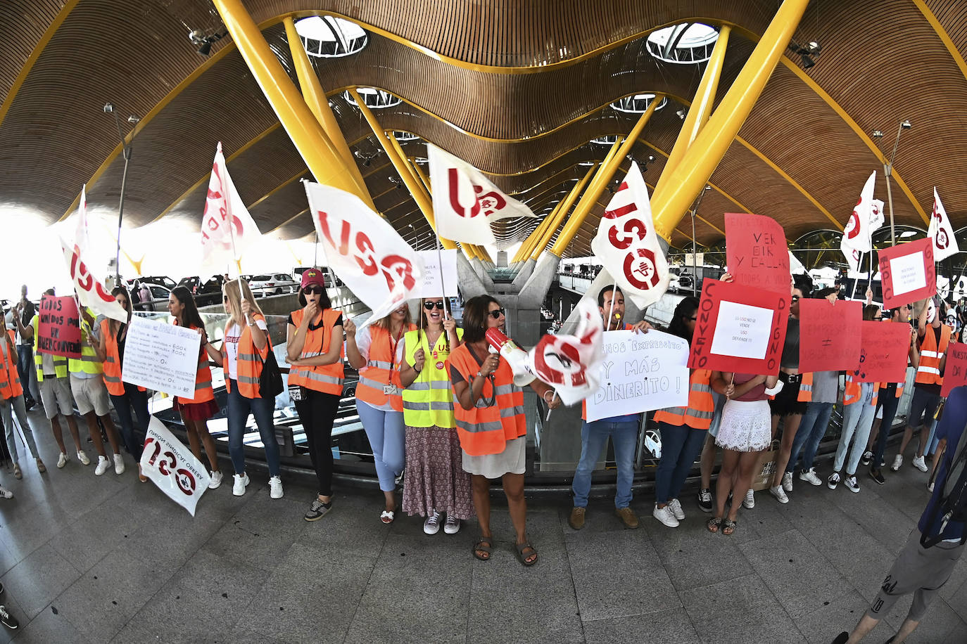Imagen de una de las protestas de los trabajadores de la compañía aérea. 