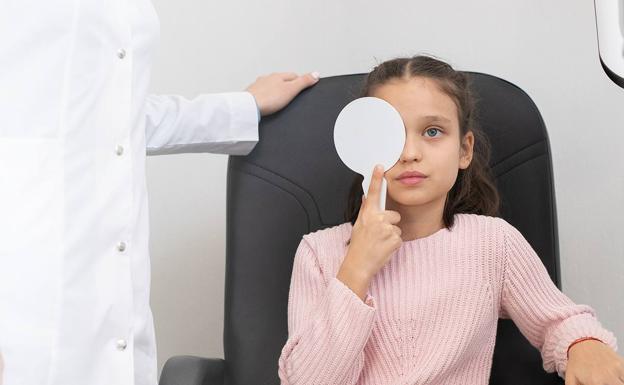 Las revisiones oftalmológicas, clave para evitar el incremento de la miopía durante la infancia