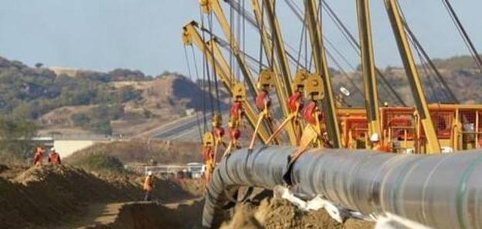 Brussels assures that the gas pipeline between Spain and France is not "a priority project" for the EU