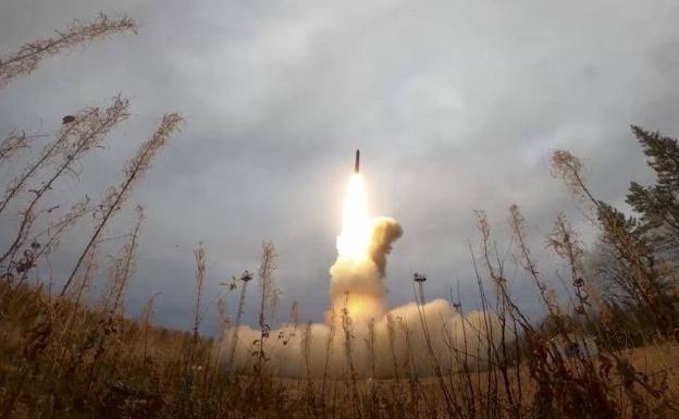 El ensañamiento de la guerra en Ucrania lamina los arsenales de Rusia y Estados Unidos