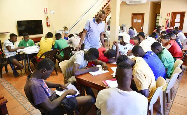More than 10 million euros are allocated for migrant minors