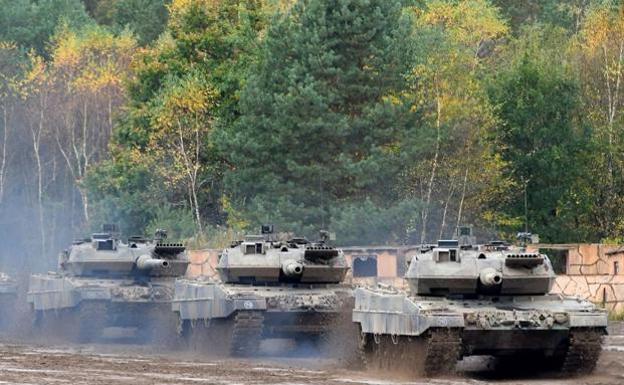 La UE aumenta la presión para enviar tanques a Ucrania pero España se descarta